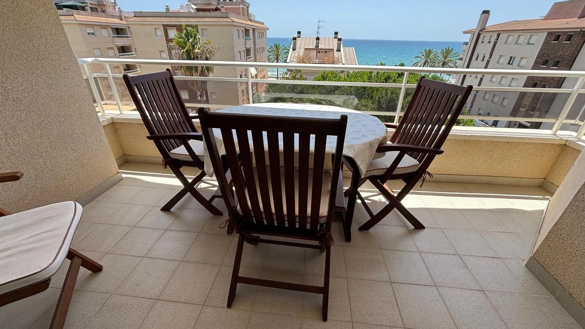 Διαμέρισμα Penthouse W/ Sea View, Pool & Beach Calafell